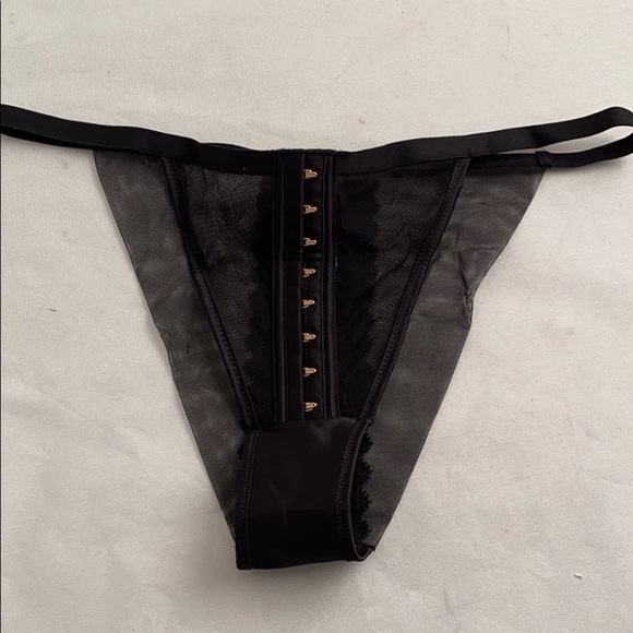 Victoria’s Secret Luxe Very Sexy Brazilian panty L - Picture 5 of 10